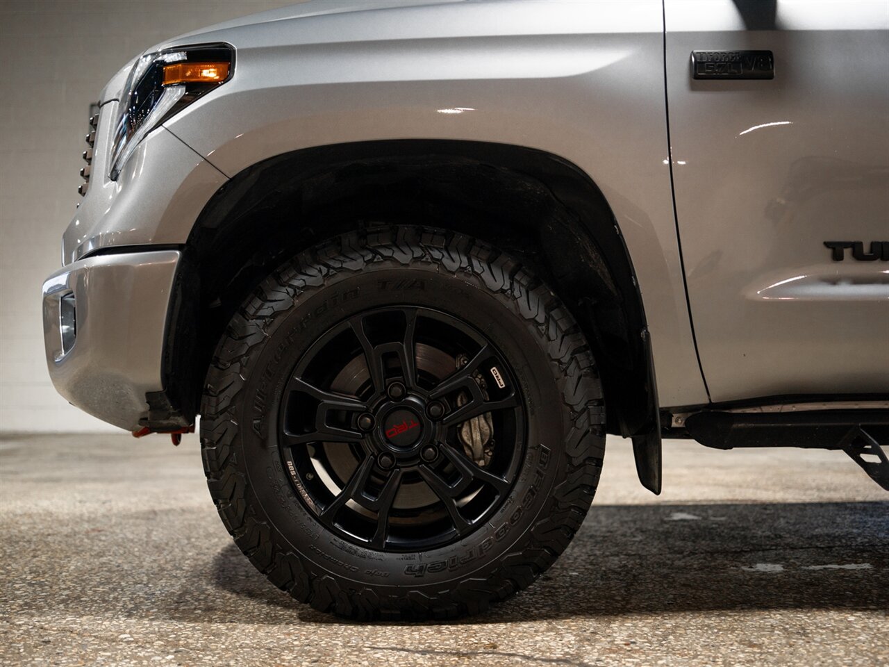 2019 Toyota Tundra Limited - Photo 19 - Peoria, IL 61615