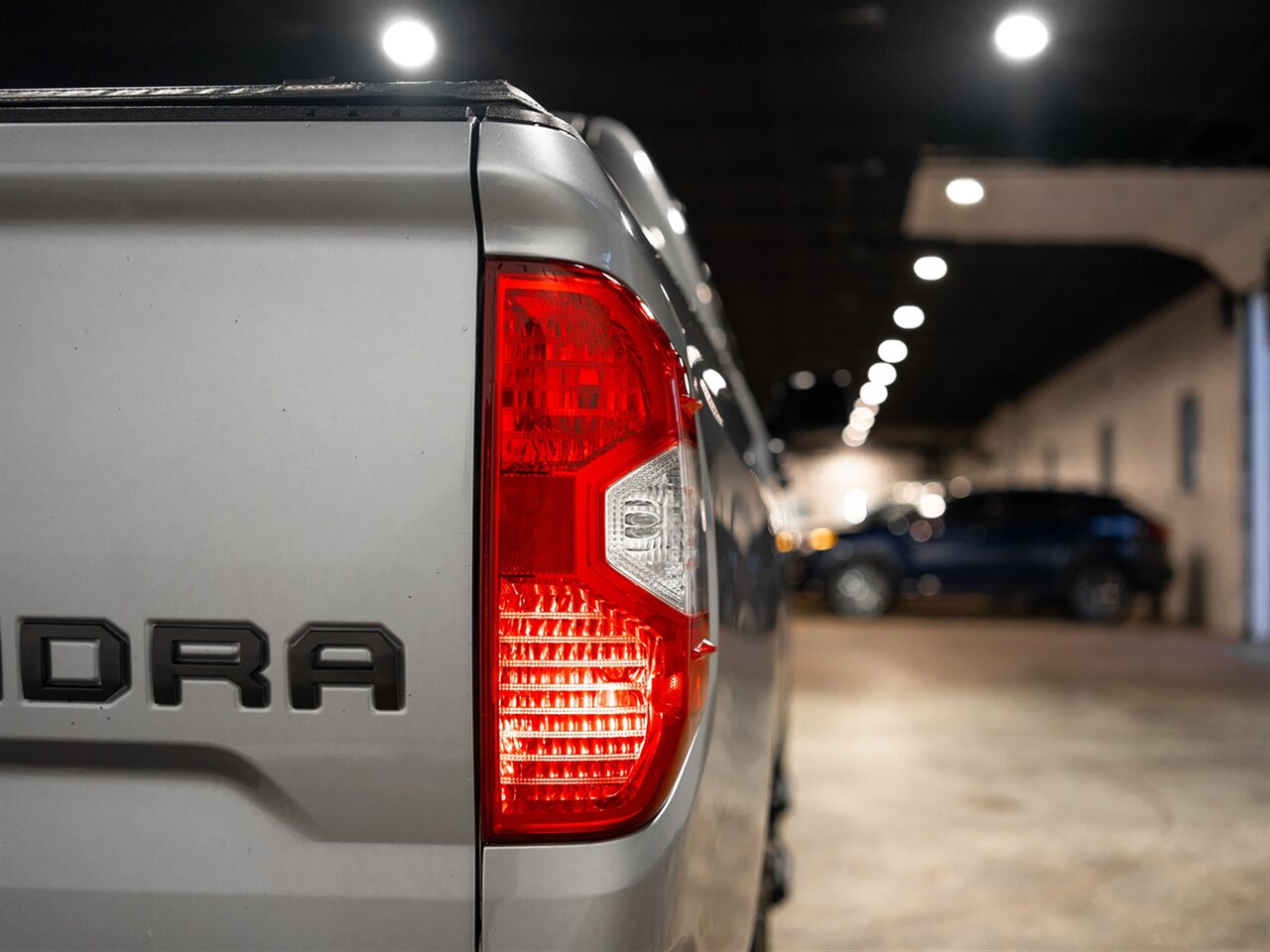 2019 Toyota Tundra Limited - Photo 22 - Peoria, IL 61615