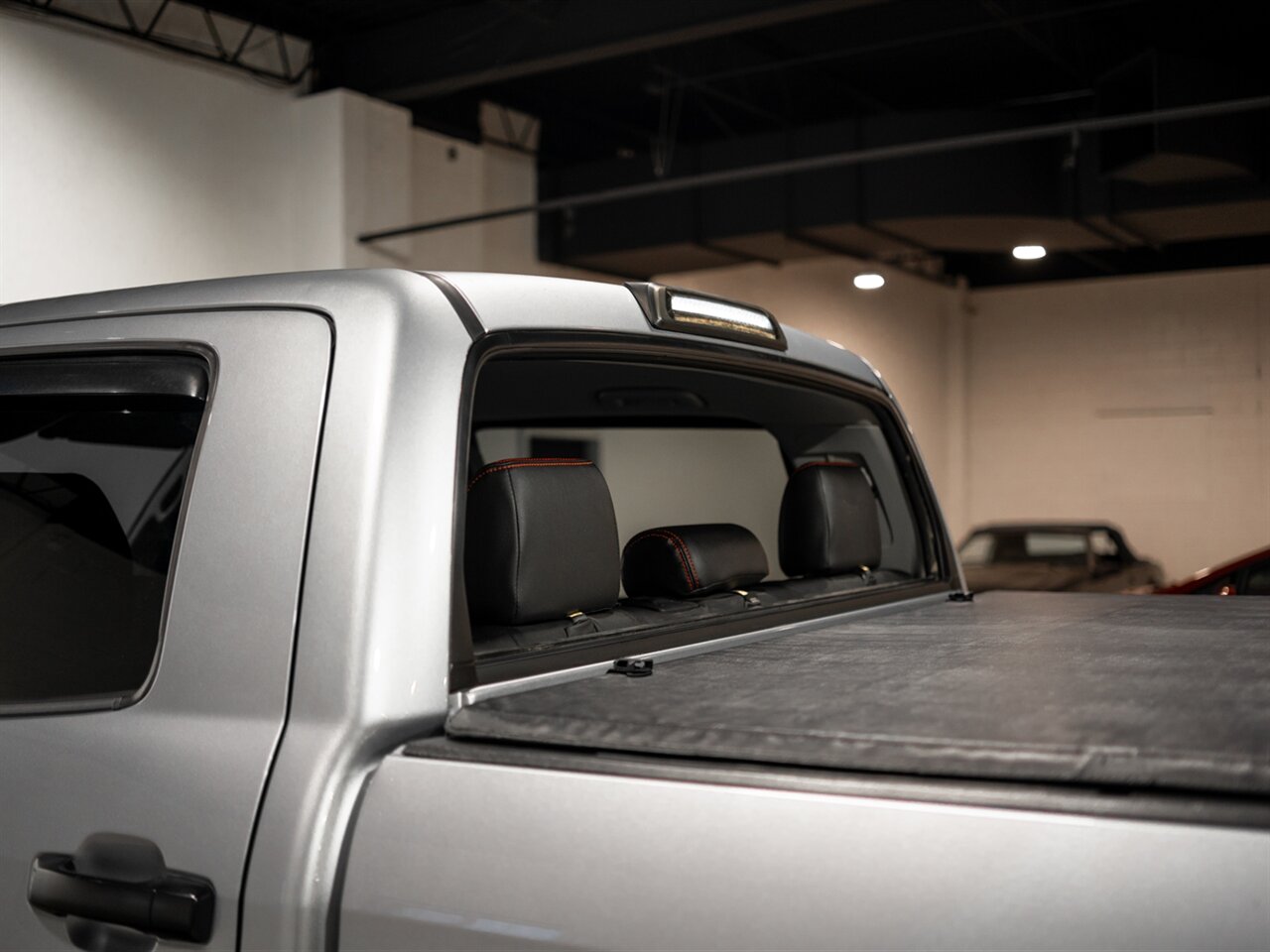 2019 Toyota Tundra Limited - Photo 16 - Peoria, IL 61615