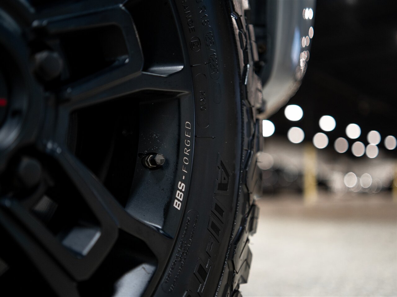 2019 Toyota Tundra Limited - Photo 32 - Peoria, IL 61615