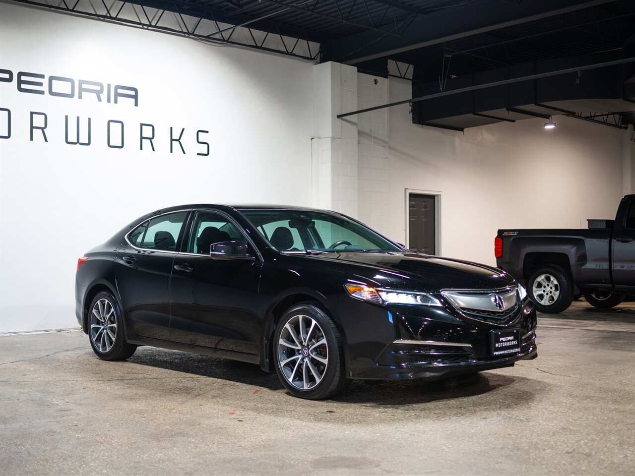 2015 Acura TLX V6 w/Tech - Photo 3 - Peoria, IL 61615
