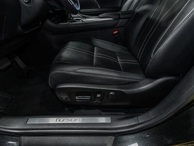 2022 Lexus RX 450h Luxury   - Photo 7 - Peoria, IL 61615