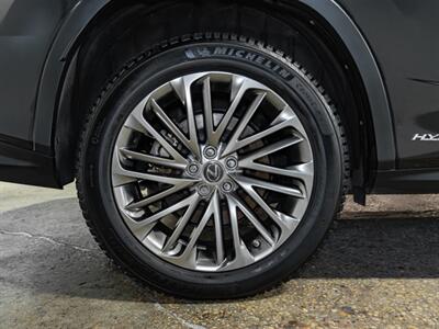 2022 Lexus RX 450h Luxury   - Photo 11 - Peoria, IL 61615