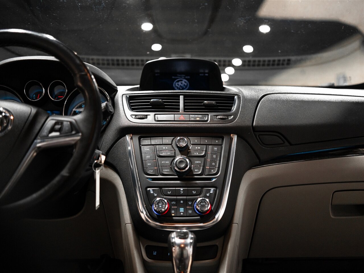 2015 Buick Encore Premium - Photo 22 - Peoria, IL 61615