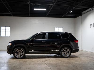 2019 Volkswagen Atlas V6 SE R-Line 4Motion - Photo 5 - Peoria, IL 61615