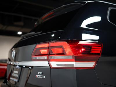 2019 Volkswagen Atlas V6 SE R-Line 4Motion - Photo 18 - Peoria, IL 61615