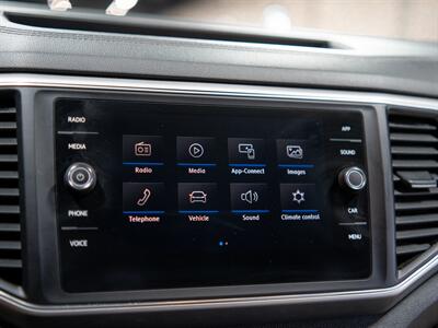 2019 Volkswagen Atlas V6 SE R-Line 4Motion - Photo 23 - Peoria, IL 61615