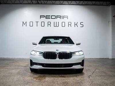 2022 BMW 5 Series 530i xDrive - Photo 5 - Peoria, IL 61615