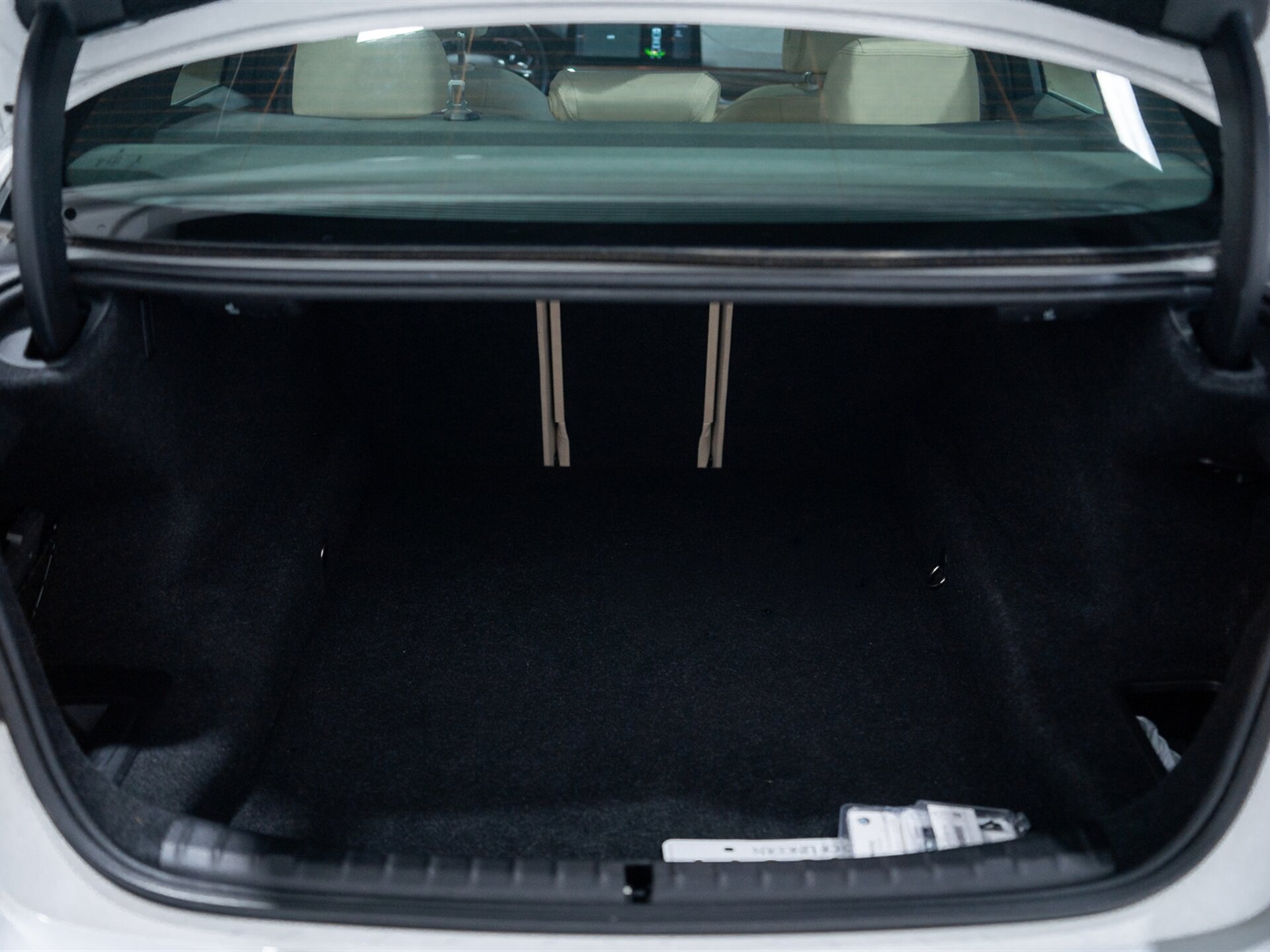 2022 BMW 5 Series 530i - Photo 28