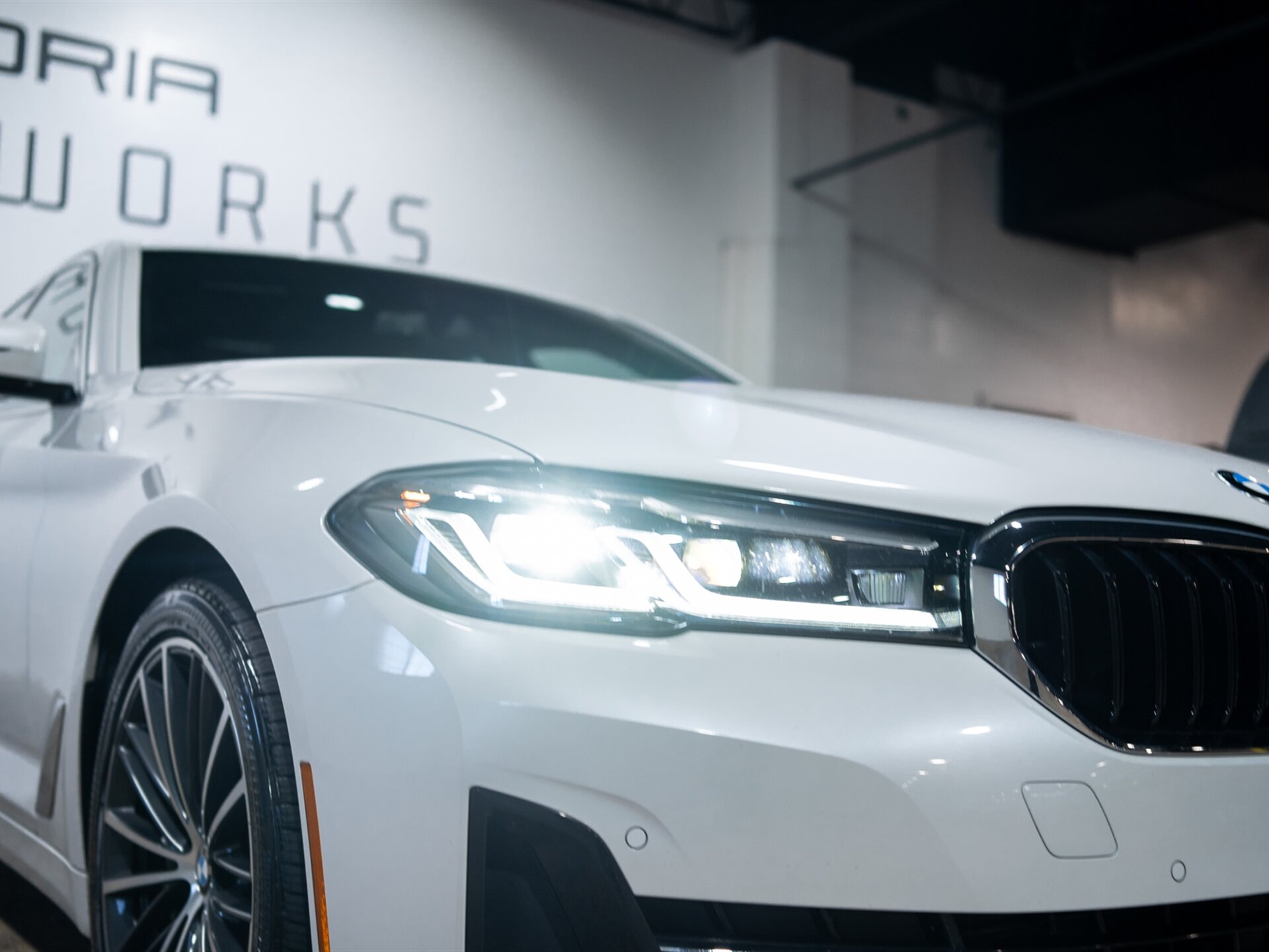 2022 BMW 5 Series 530i - Photo 15