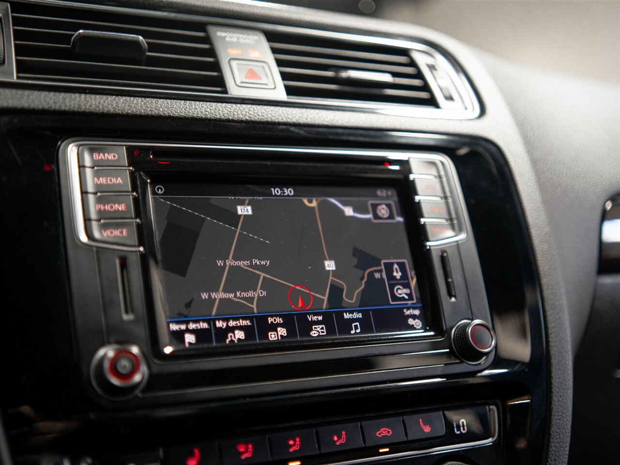 2017 Volkswagen Jetta 2.0T GLI - Photo 29 - Peoria, IL 61615