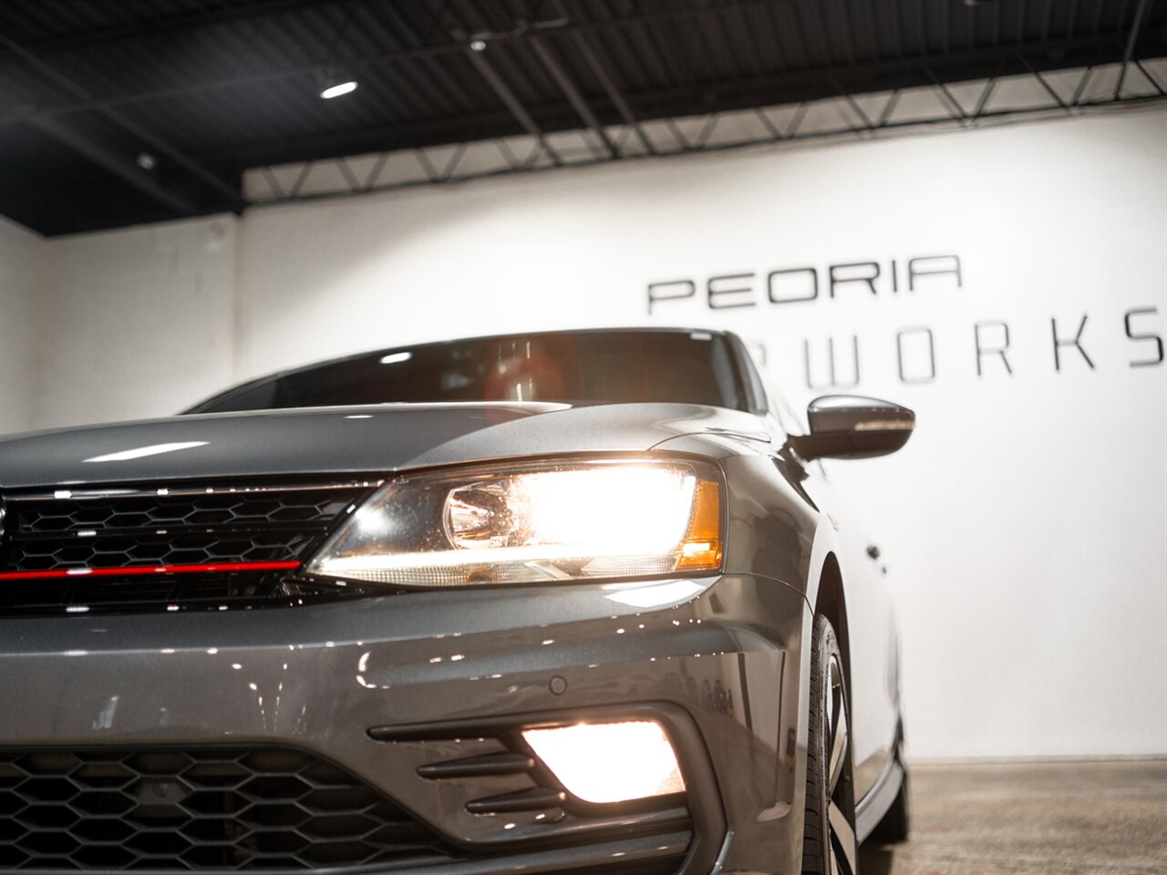 2017 Volkswagen Jetta 2.0T GLI - Photo 22 - Peoria, IL 61615