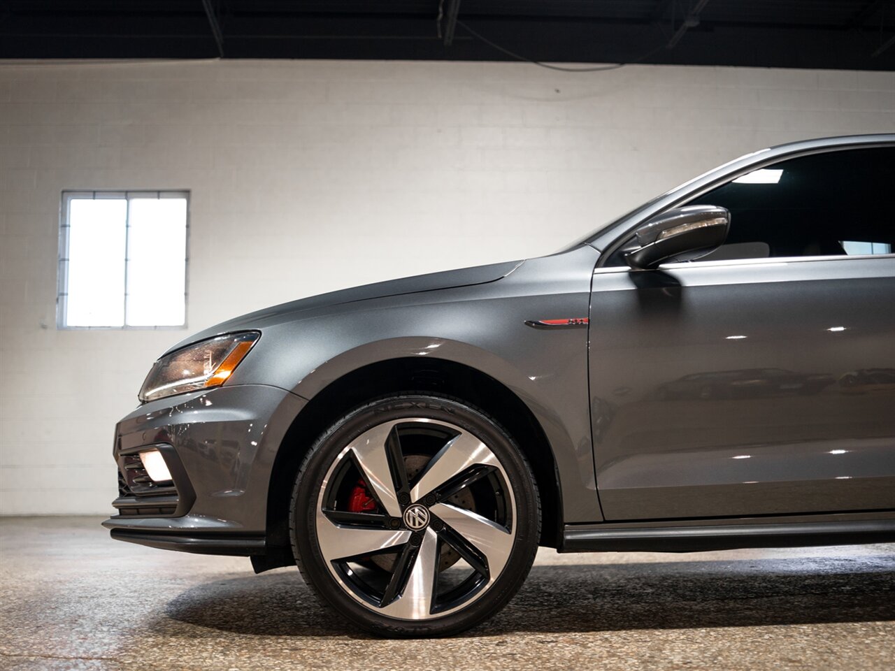 2017 Volkswagen Jetta 2.0T GLI - Photo 13 - Peoria, IL 61615