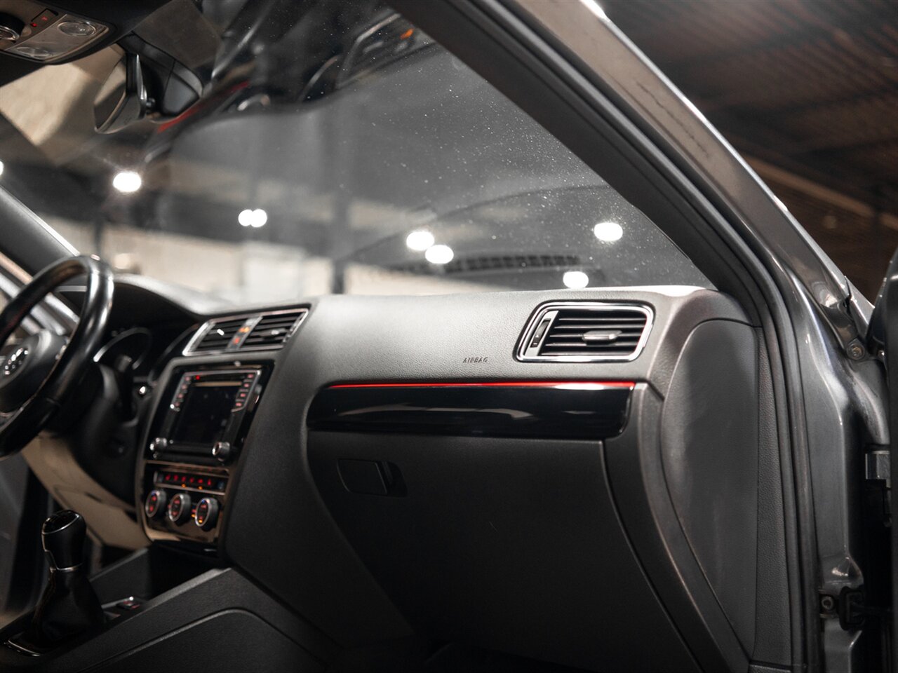 2017 Volkswagen Jetta 2.0T GLI - Photo 46 - Peoria, IL 61615