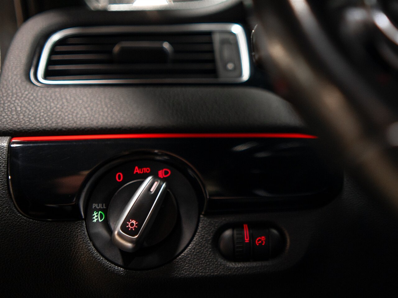 2017 Volkswagen Jetta 2.0T GLI - Photo 42 - Peoria, IL 61615