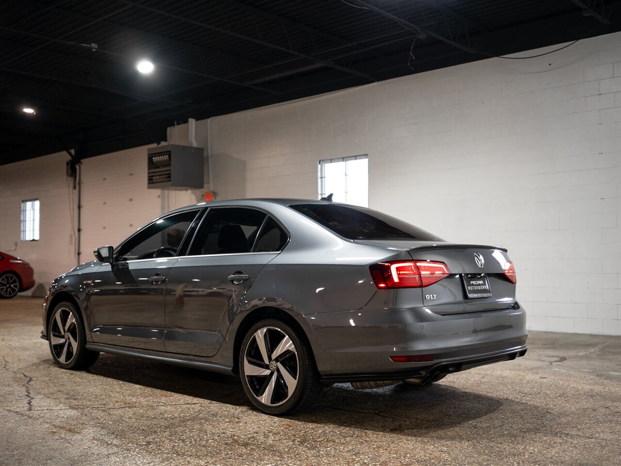 2017 Volkswagen Jetta 2.0T GLI - Photo 15 - Peoria, IL 61615