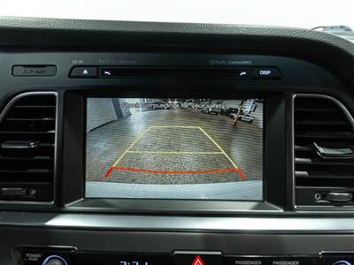 2015 Hyundai SONATA Limited 2.0T   - Photo 16 - Peoria, IL 61615