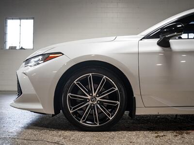 2019 Toyota Avalon Touring   - Photo 19 - Peoria, IL 61615