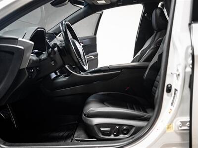 2019 Toyota Avalon Touring   - Photo 29 - Peoria, IL 61615