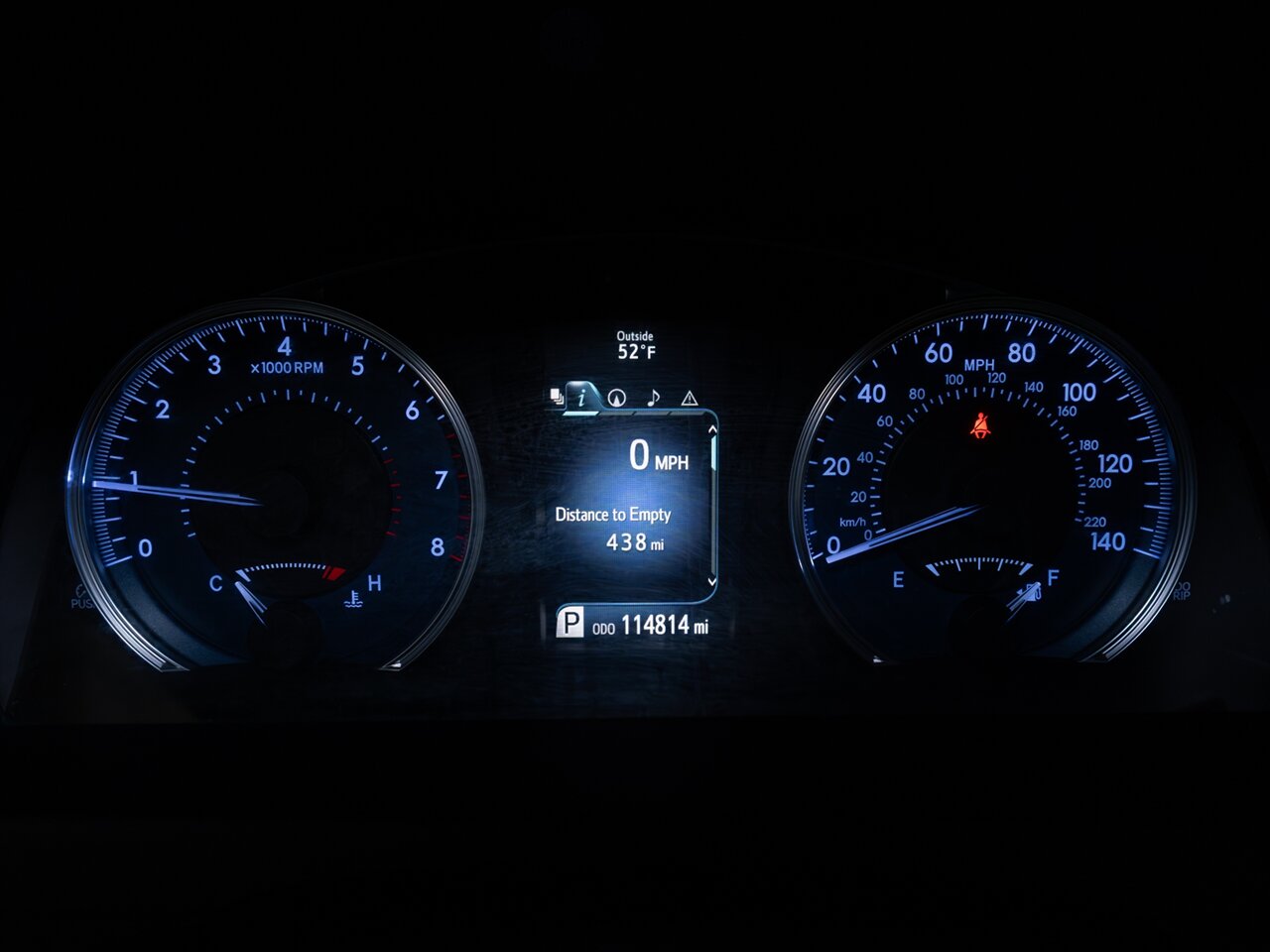 2015 Toyota Camry XLE   - Photo 21 - Peoria, IL 61615
