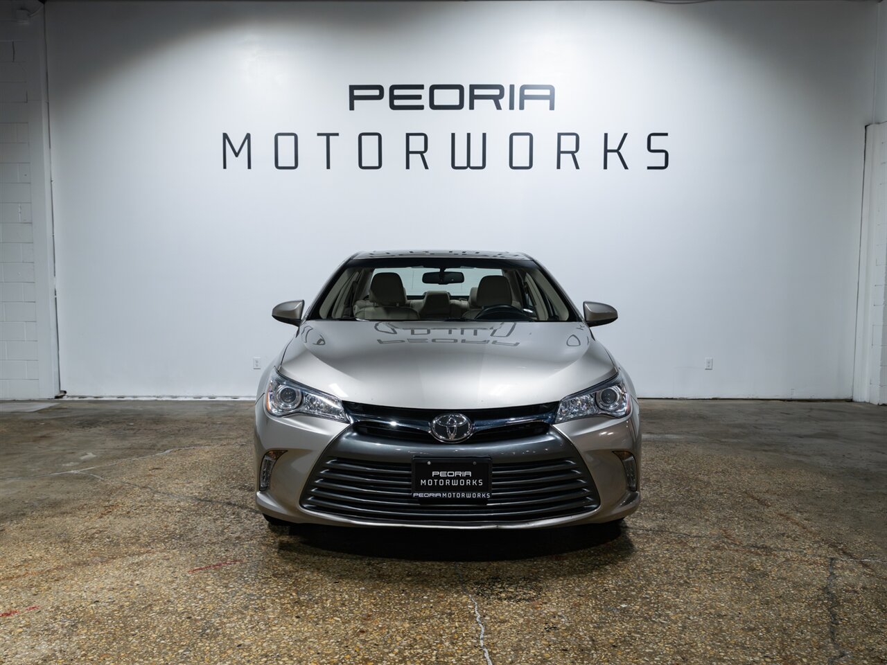 2015 Toyota Camry XLE   - Photo 3 - Peoria, IL 61615