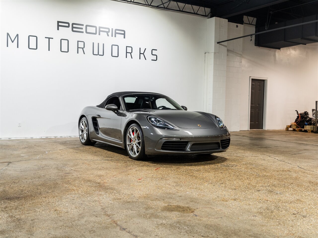 2017 Porsche 718 Boxster S - Photo 3 - Peoria, IL 61615