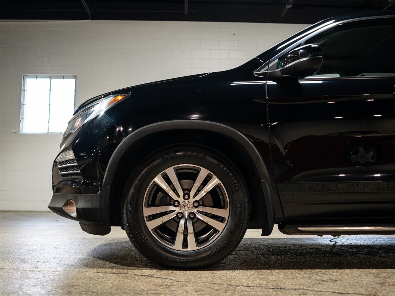2016 Honda Pilot EX-L - Photo 12 - Peoria, IL 61615