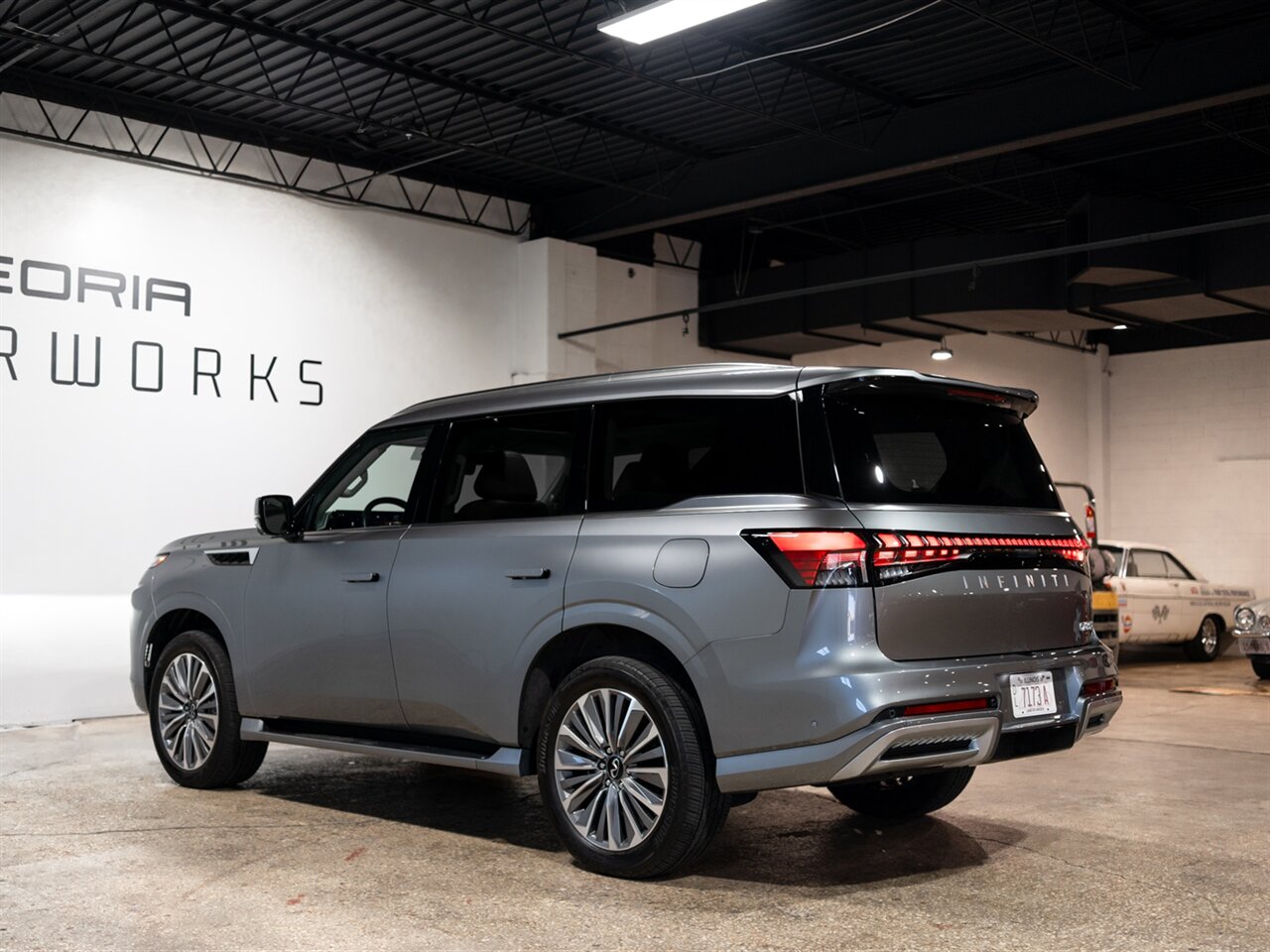 2025 INFINITI QX80 Sensory - Photo 7 - Peoria, IL 61615