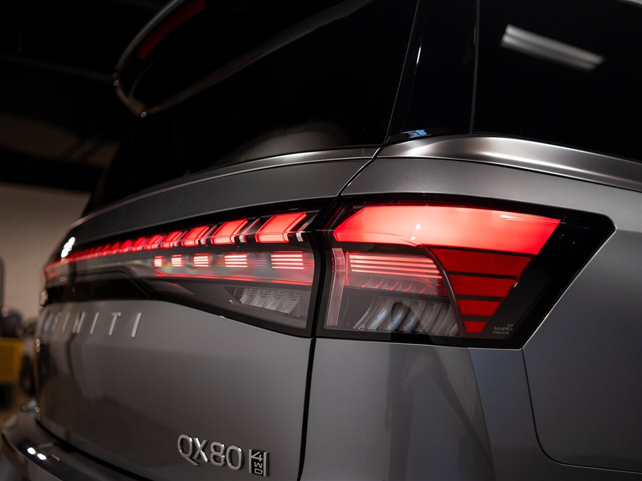 2025 INFINITI QX80 Sensory - Photo 18 - Peoria, IL 61615