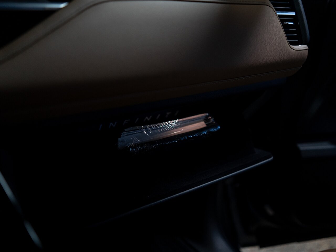 2025 INFINITI QX80 Sensory - Photo 54 - Peoria, IL 61615