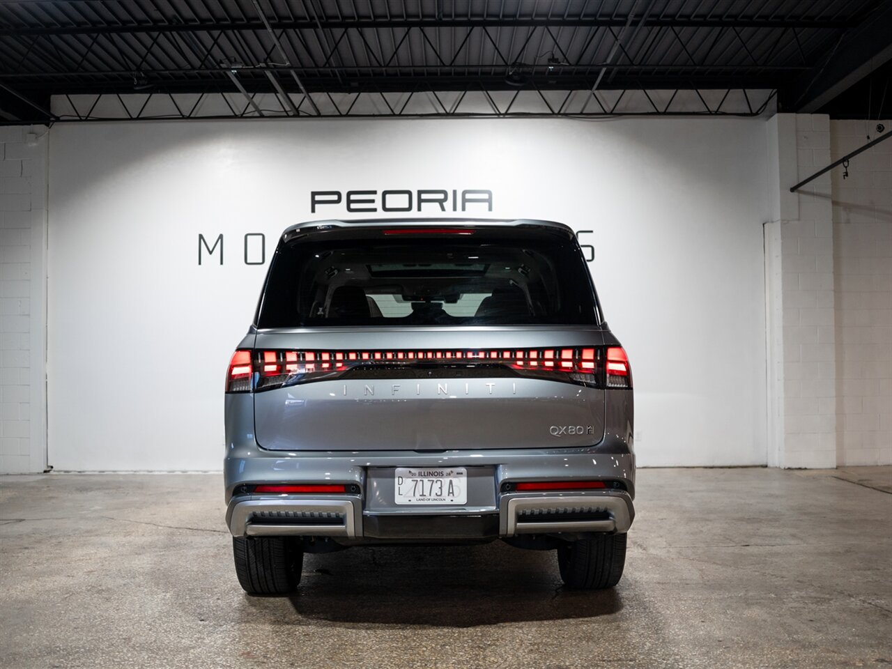 2025 INFINITI QX80 Sensory - Photo 8 - Peoria, IL 61615