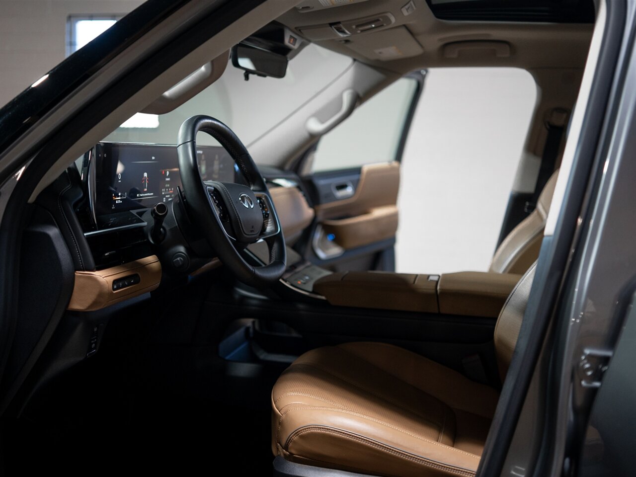 2025 INFINITI QX80 Sensory - Photo 31 - Peoria, IL 61615