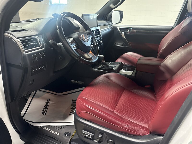 2023 Lexus GX 460 Luxury  
