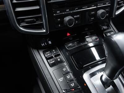 2014 Porsche Cayenne Platinum   - Photo 19 - Peoria, IL 61615