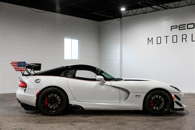 2013 Dodge SRT Viper GTS   - Photo 13 - Peoria, IL 61615