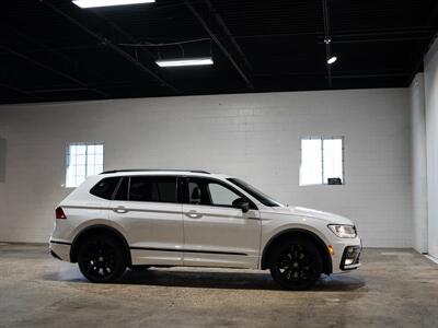 2021 Volkswagen Tiguan SE R-Line Black 4Motion   - Photo 7 - Peoria, IL 61615