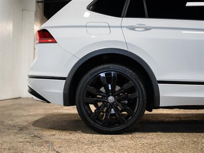 2021 Volkswagen Tiguan SE R-Line Black 4Motion   - Photo 14 - Peoria, IL 61615