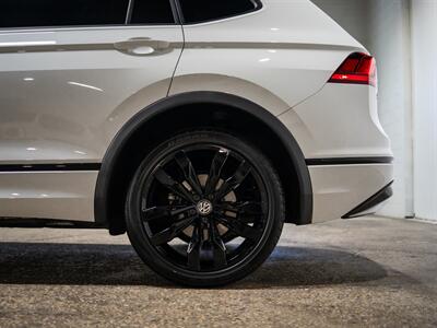 2021 Volkswagen Tiguan SE R-Line Black 4Motion   - Photo 13 - Peoria, IL 61615
