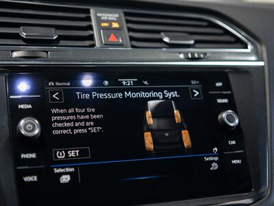 2021 Volkswagen Tiguan SE R-Line Black 4Motion   - Photo 26 - Peoria, IL 61615