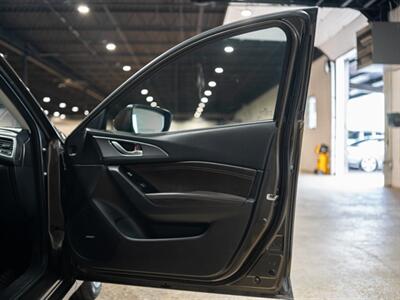 2017 Mazda Mazda3 Grand Touring   - Photo 27 - Peoria, IL 61615