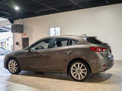 2017 Mazda Mazda3 Grand Touring   - Photo 9 - Peoria, IL 61615