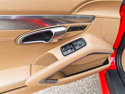 2014 Porsche 911 Carrera S   - Photo 22 - Peoria, IL 61615