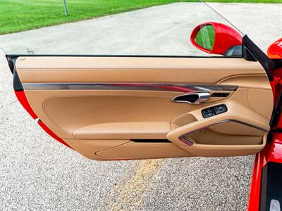 2014 Porsche 911 Carrera S   - Photo 31 - Peoria, IL 61615