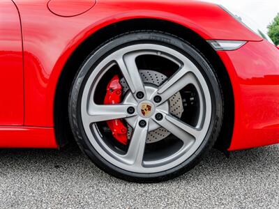2014 Porsche 911 Carrera S   - Photo 14 - Peoria, IL 61615