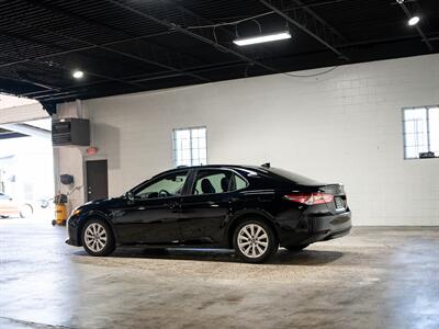 2019 Toyota Camry LE - Photo 4 - Peoria, IL 61615