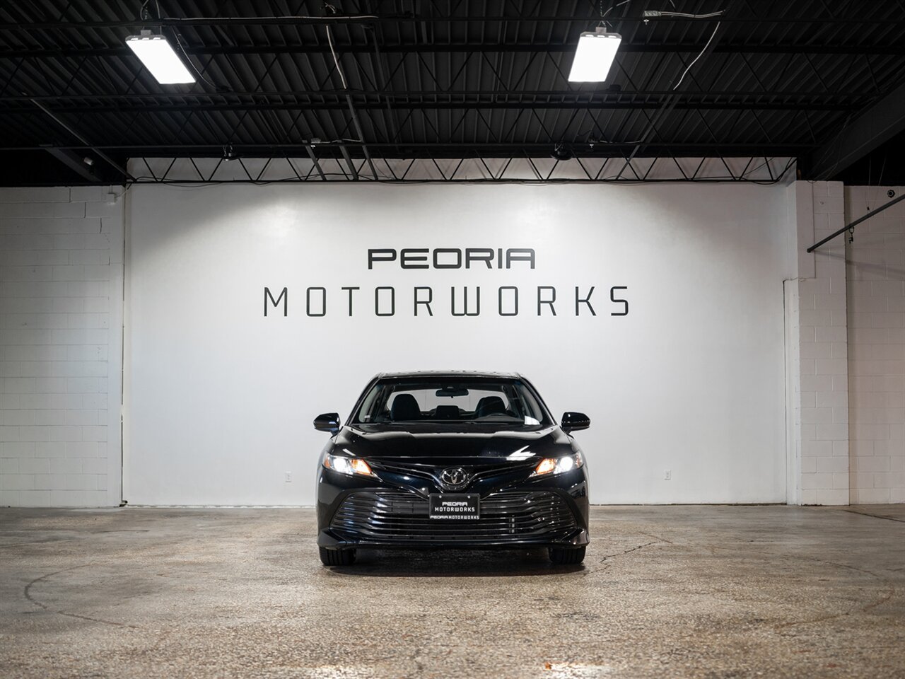 2019 Toyota Camry LE - Photo 6 - Peoria, IL 61615