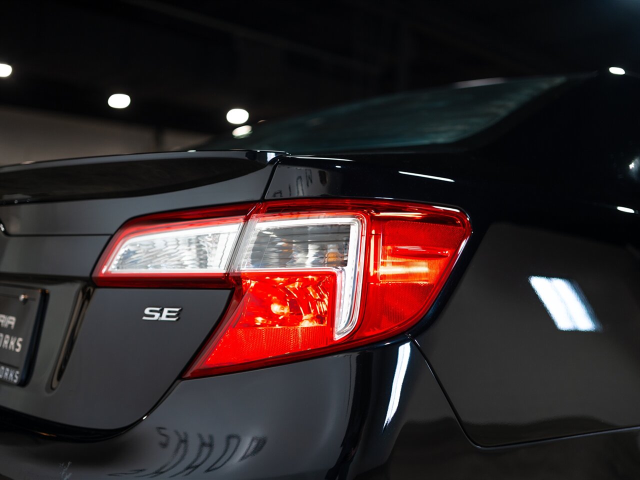 2014 Toyota Camry SE   - Photo 18 - Peoria, IL 61615