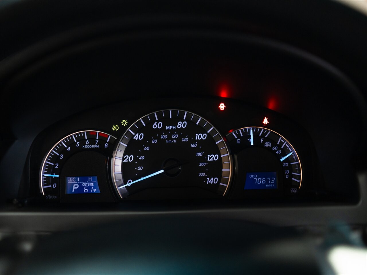 2014 Toyota Camry SE   - Photo 22 - Peoria, IL 61615