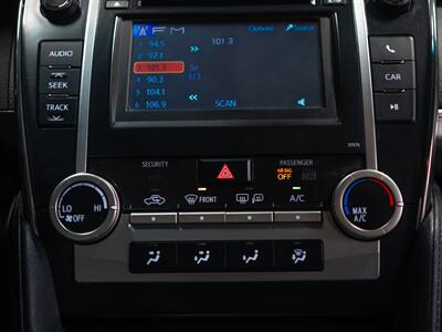 2014 Toyota Camry SE   - Photo 24 - Peoria, IL 61615