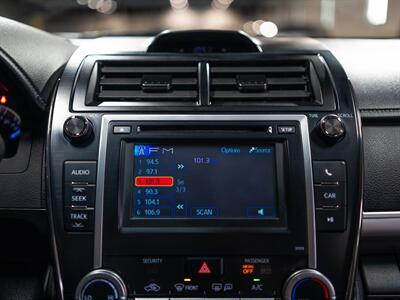 2014 Toyota Camry SE   - Photo 23 - Peoria, IL 61615